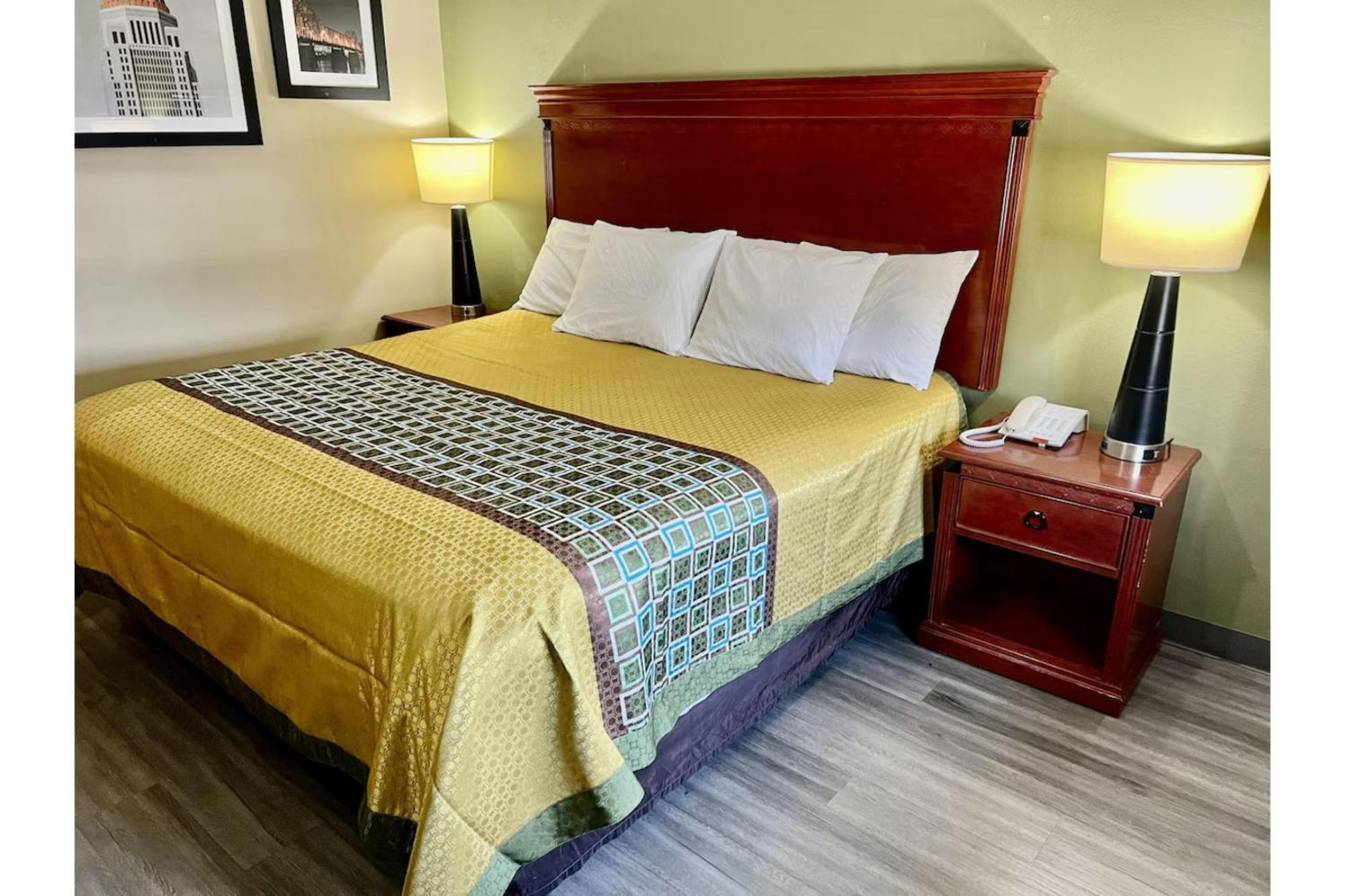Deluxe Inn & Suites By Oyo Miami Ok Ngoại thất bức ảnh