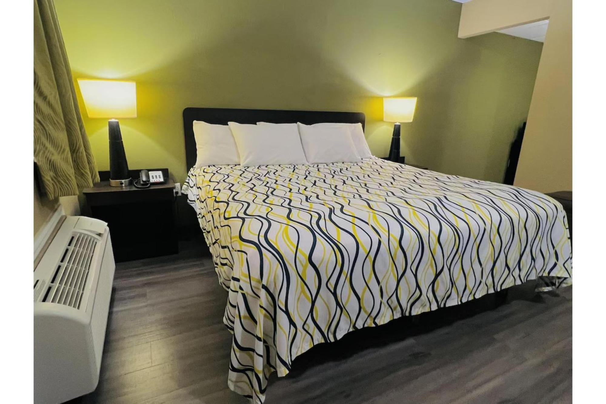Deluxe Inn & Suites By Oyo Miami Ok Ngoại thất bức ảnh