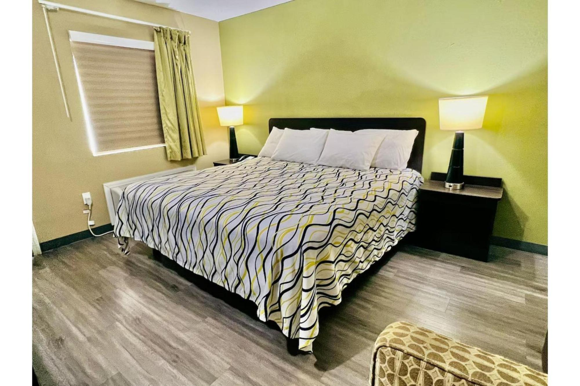 Deluxe Inn & Suites By Oyo Miami Ok Ngoại thất bức ảnh